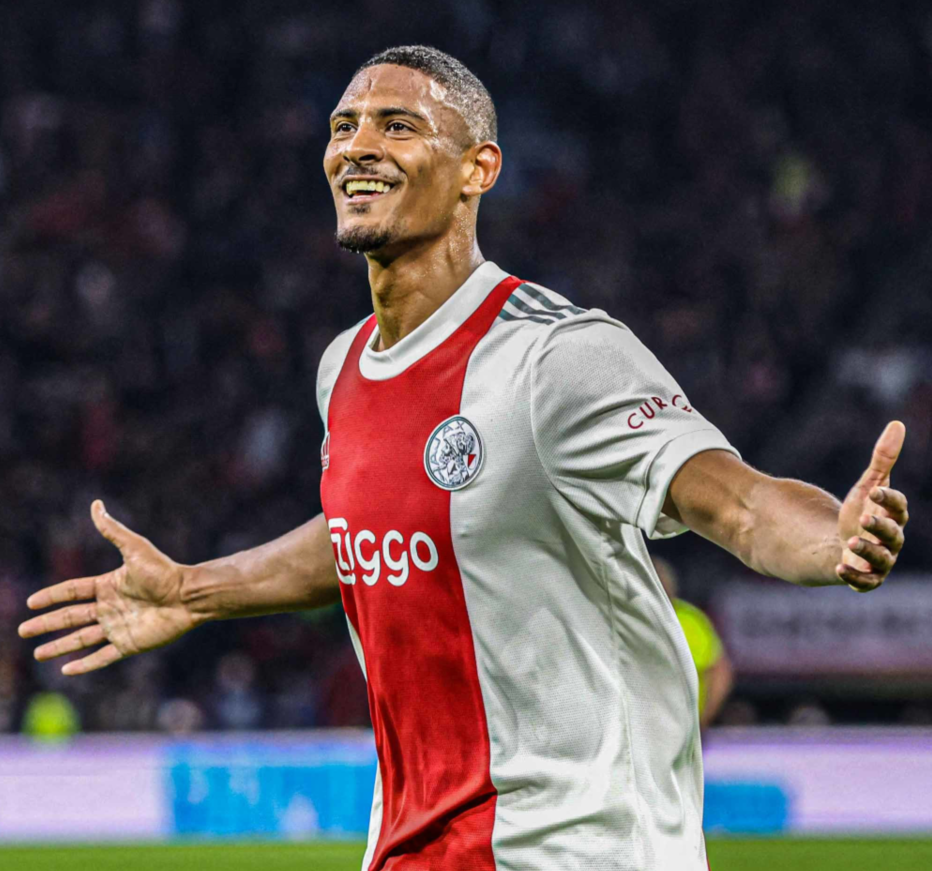 球员之间的 球员之间的