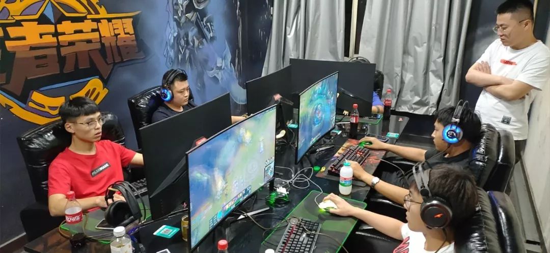 也让他的个 也让他的个