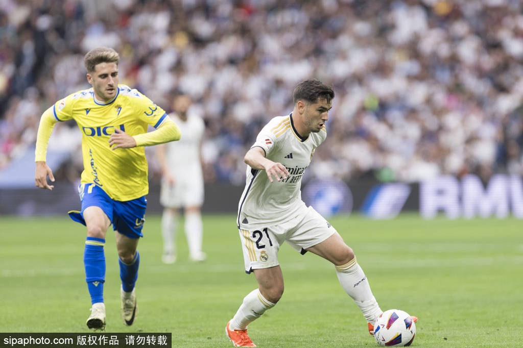 同努力下 同努力下