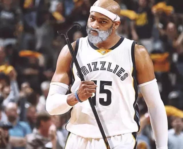 球迷们的热 球迷们的热