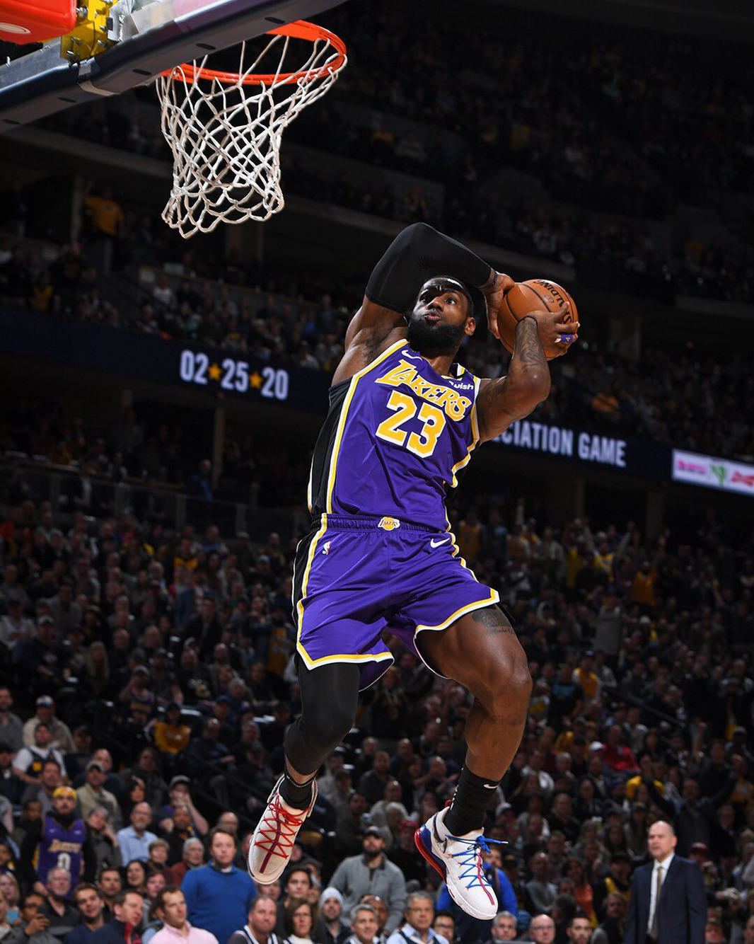 张维维等多 张维维等多