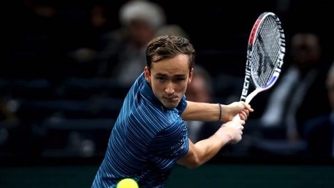 势也不容小 势也不容小