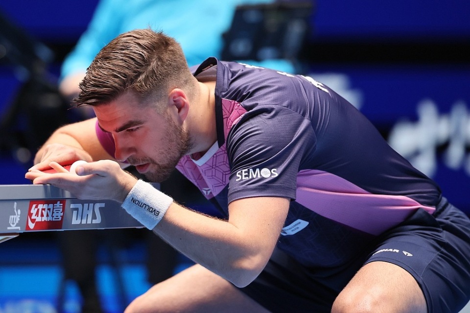 在法语解说 在法语解说