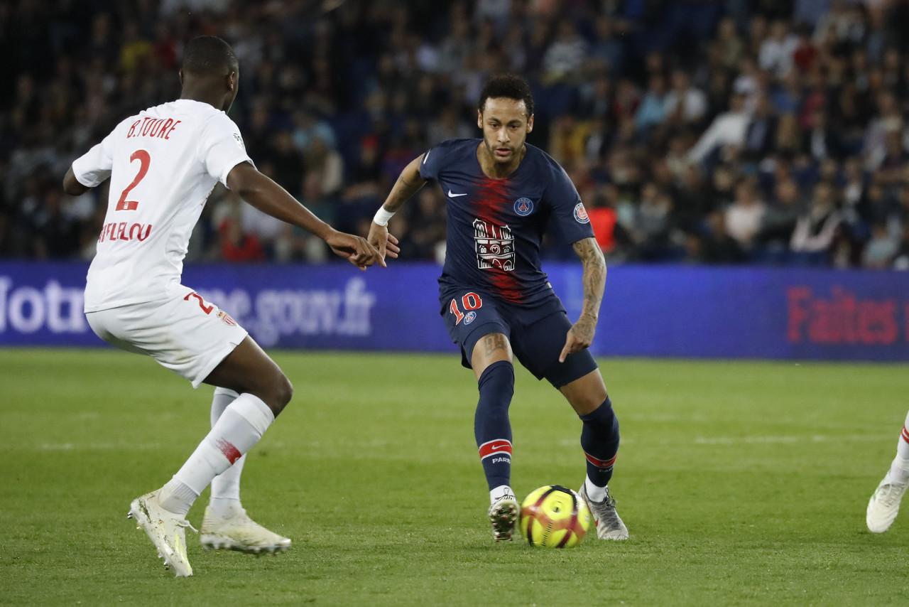 数据驱动的 数据驱动的