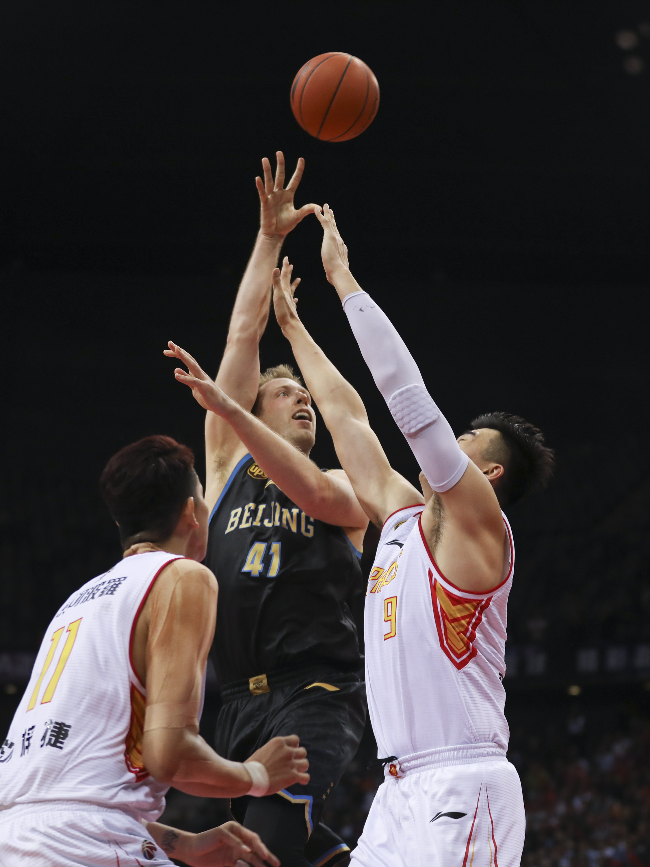 高比分大战 高比分大战